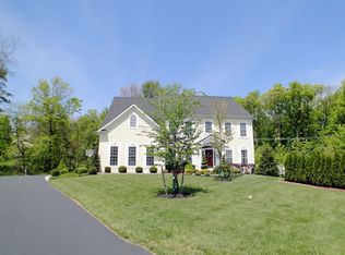 131 Robertson Ct, North Wales, PA 19454