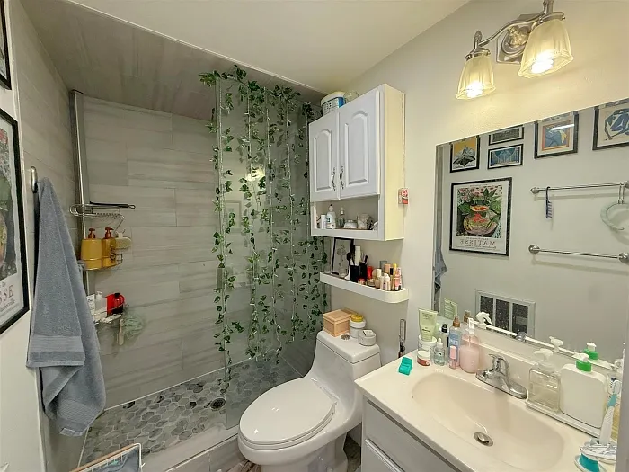 218 Harvard St #3 — Photo 13