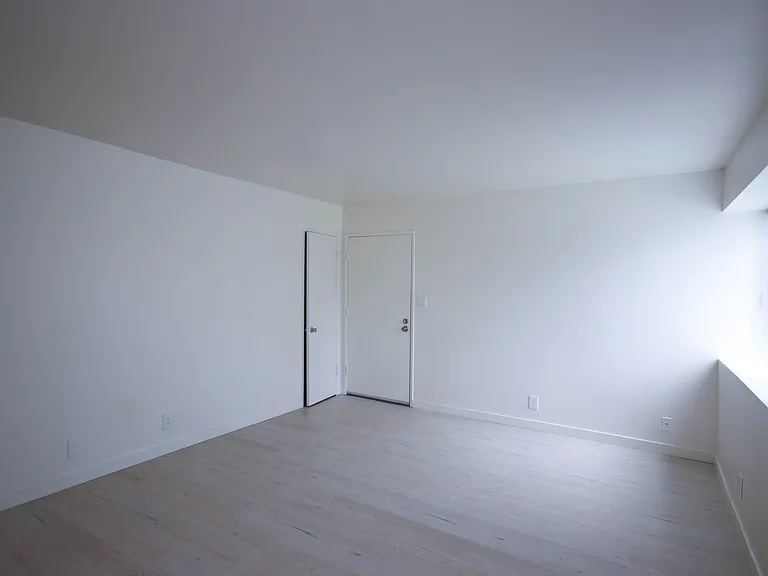122 N Primrose Ave #A — Photo 5