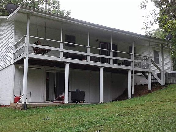 2nd image of 199 Woodland Dr