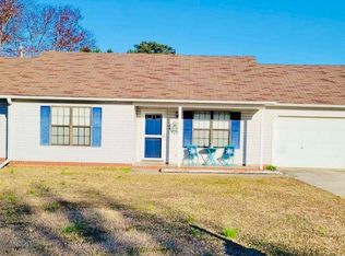 1202 Pineview Cir SW, Hartselle, AL 35640