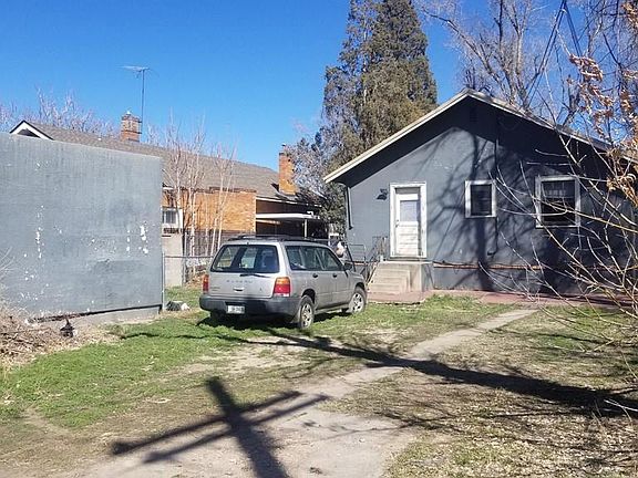 3rd image of 911 Lake Ave