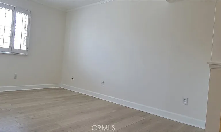 4279 W Sarah St — Photo 16