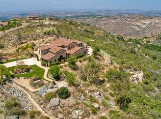 29423 Welk Highland Dr, Escondido, CA 92026