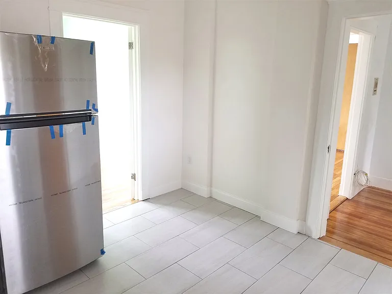 1500 Commonwealth Ave — Photo 10