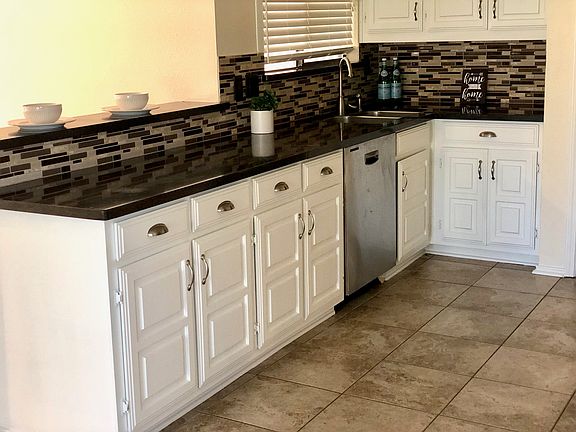 3rd image of 3403 Timber Creek Ct