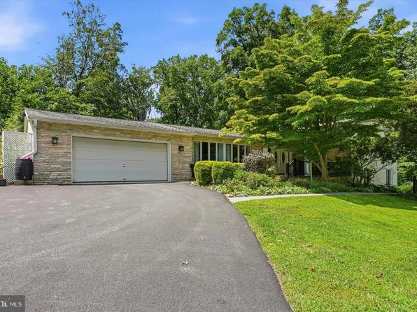 1710 Cold Spring Rd, Newtown Square, PA 19073