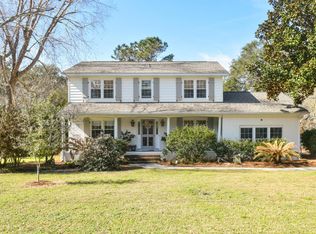 1075 Cottingham Dr, Mount Pleasant, SC 29464