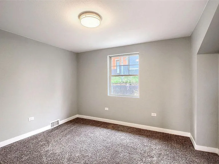 403 Julian St — Photo 10