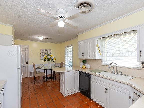 5th image of 3608 Patterson Dr