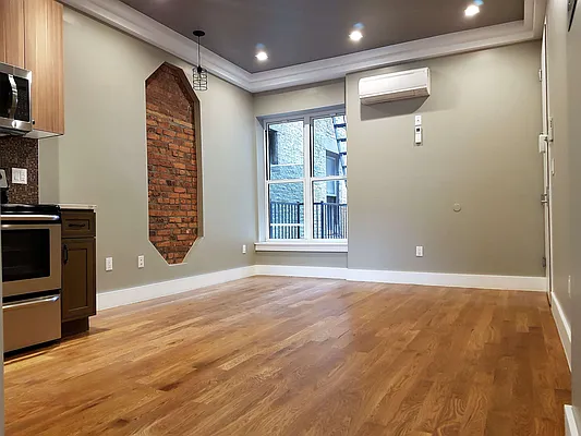Rented by East Williamsburg Realty Inc | media 19