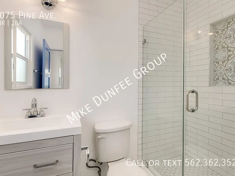2075 Pine Ave — Photo 12