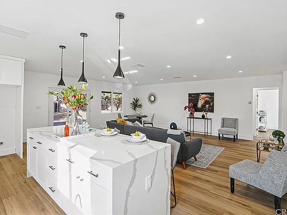 4th image of 7901 Limerick Ave #1