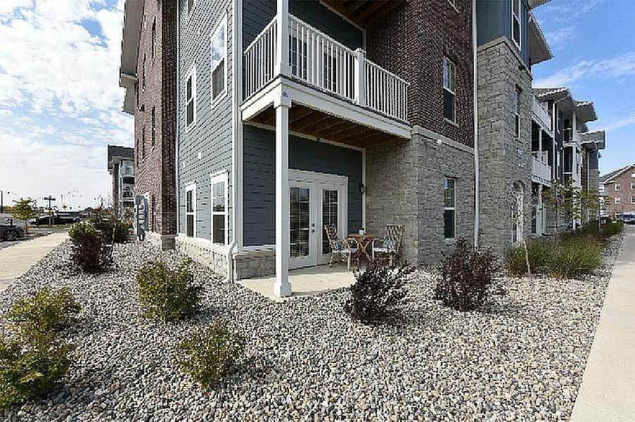 Grab a chair, breathe in the fresh air, and enjoy your own tucked-away corner of Noblesville. Private ground-floor patios give you a little outdoor space to call your own.