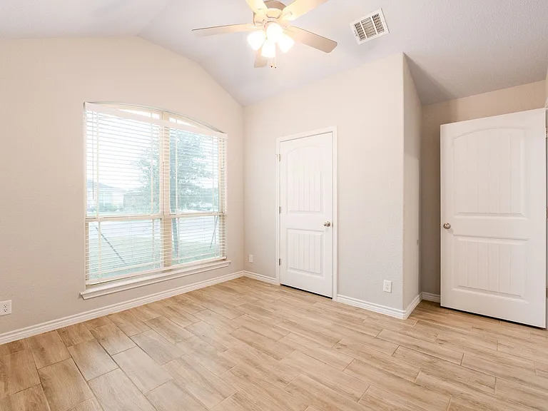 2611 Settlers Oak Dr — Photo 18