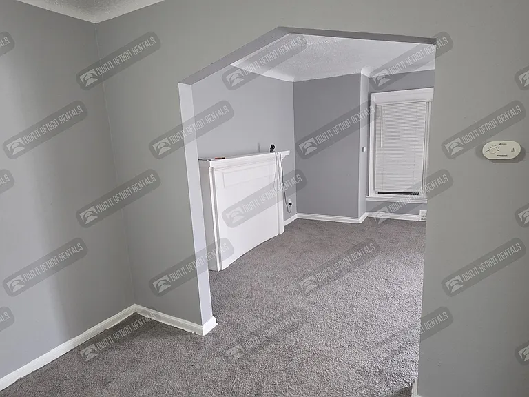 5293 Berkshire St — Photo 9