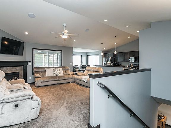 4th image of 3544 Faulkner Ave