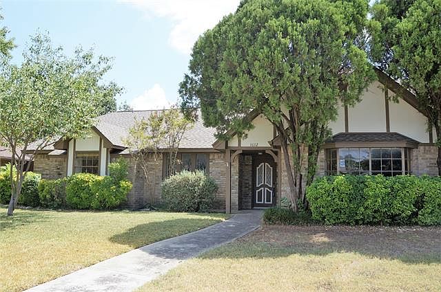 1st image of 1612 Rainbow Dr