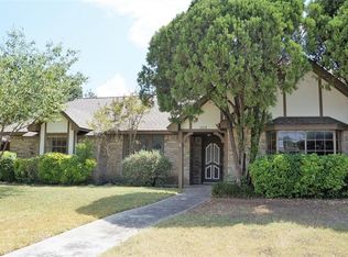 1612 Rainbow Dr, Richardson, TX 75081
