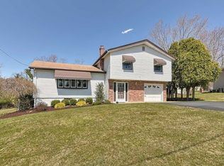 8 Timothy Rd, Wayne, NJ 07470