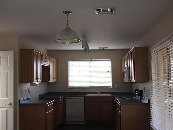 5th image of 3505 S Ponderosa Dr