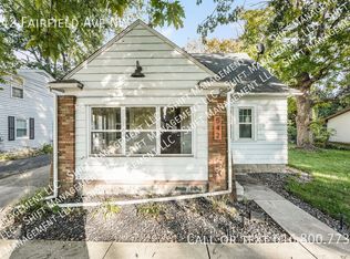 542 Fairfield Ave NW, Grand Rapids, MI 49504