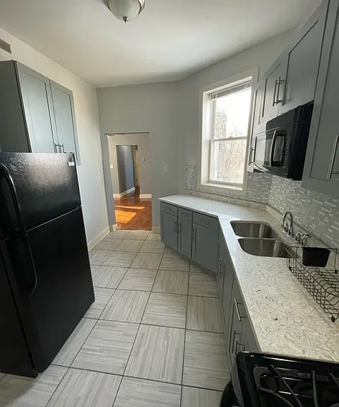 6616 S Wood St #3 — Photo 24