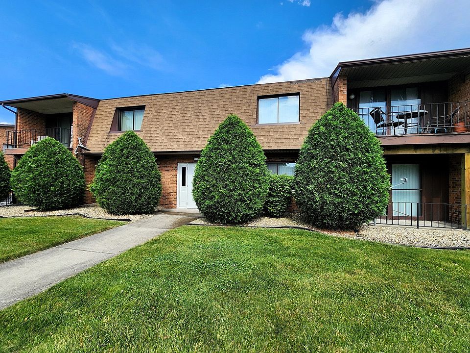 1st image of 22545 Pleasant Dr