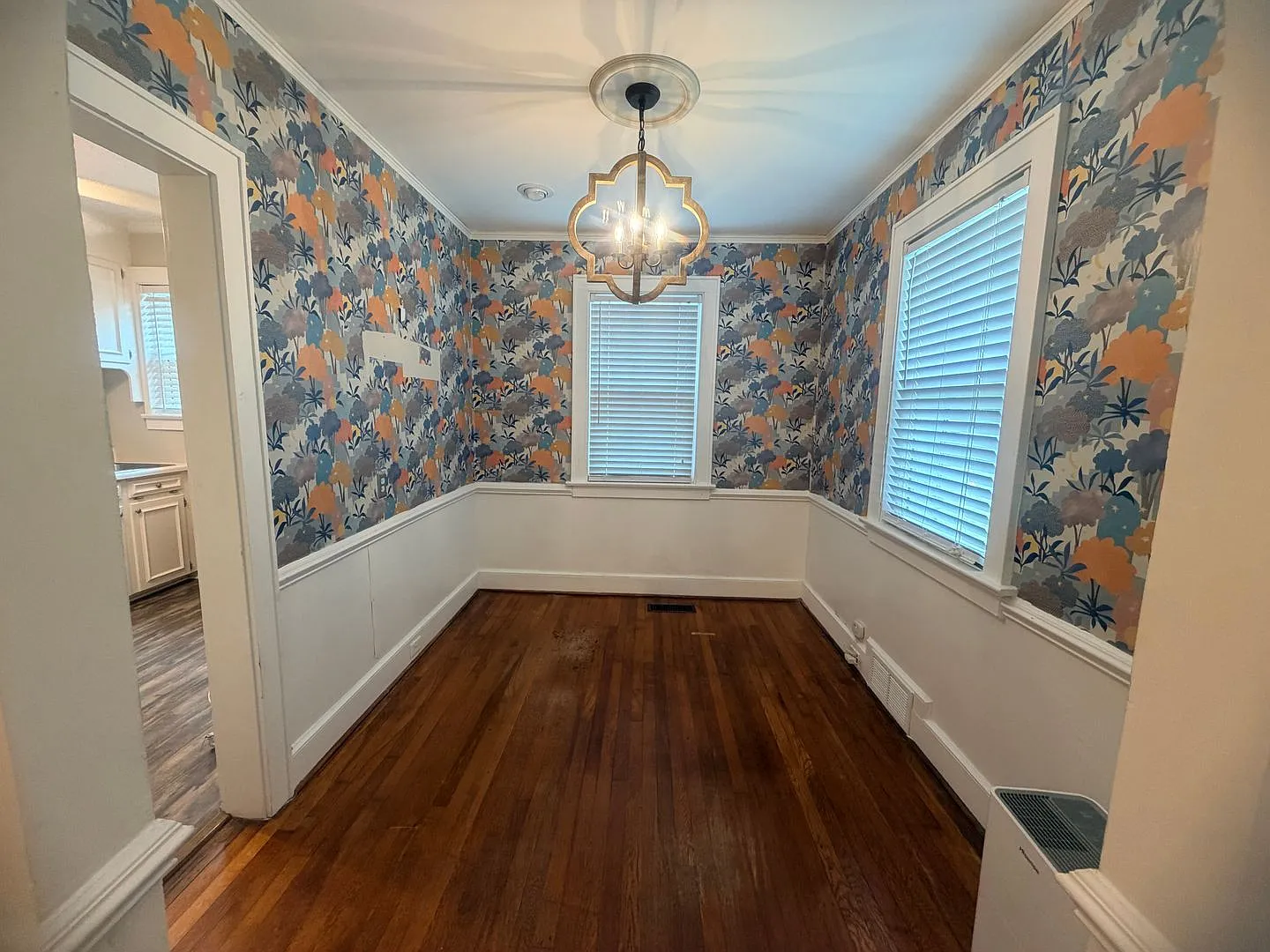 Commercial/ Residential Property in Forest Acres — Photo 4