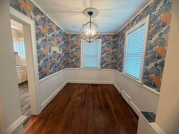 4th image of 1552 Sunnyside Dr