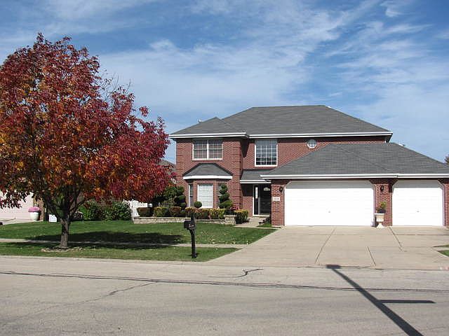 1st image of 1330 Hillcrest Ln