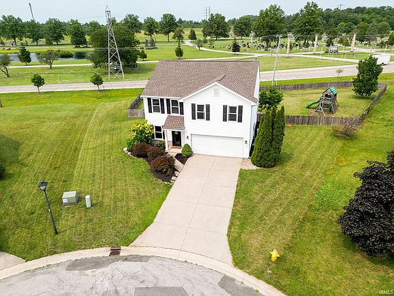 2nd image of 8934 Crosier Ln