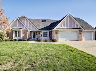 3304 NE 70th St, Kansas City, MO 64119