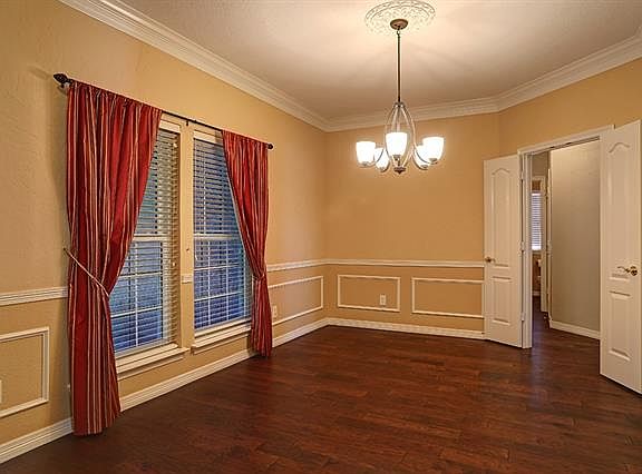 3rd image of 5206 Sawgrass Dr
