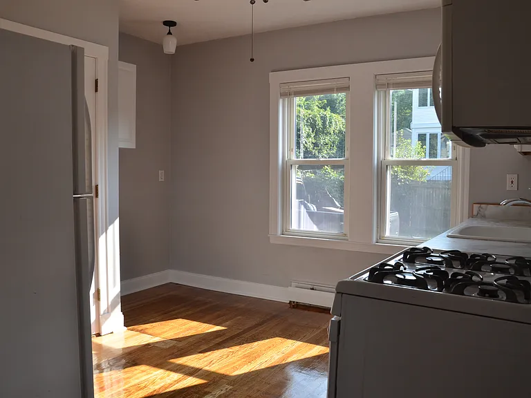 16 Pierpont Rd #1 — Photo 21