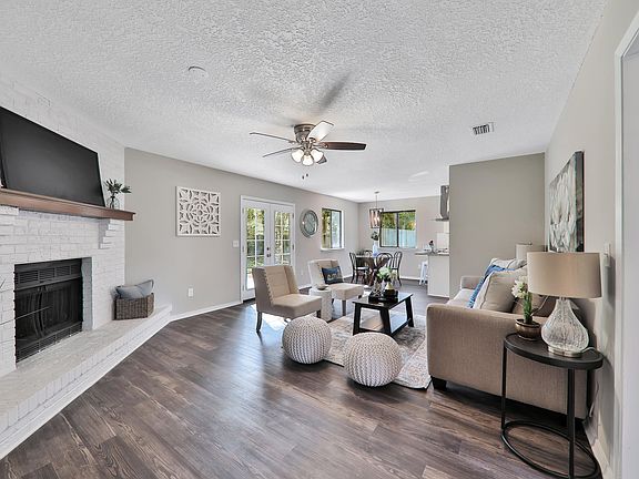4th image of 119 Pablo Point Dr
