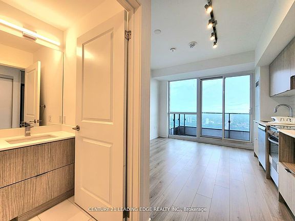 3rd image of 395 Bloor St E #5308