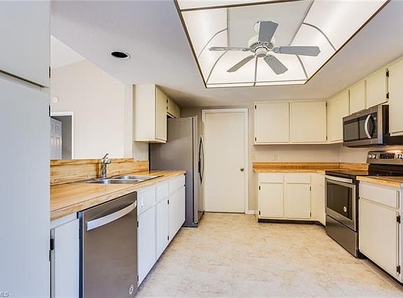 5th image of 1418 Forest Lakes Blvd