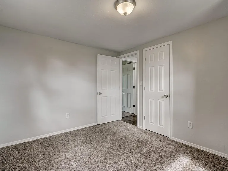 6700 N Coltrane Rd — Photo 13