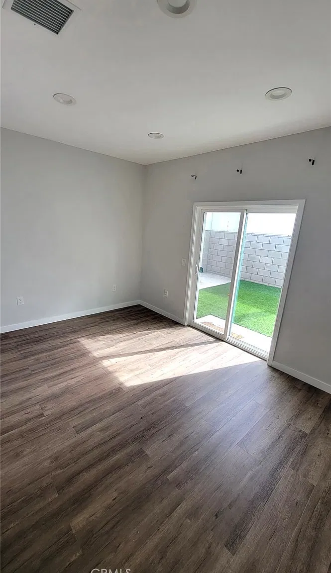 1 bed, 600 sqft, $2,500 — Photo 3