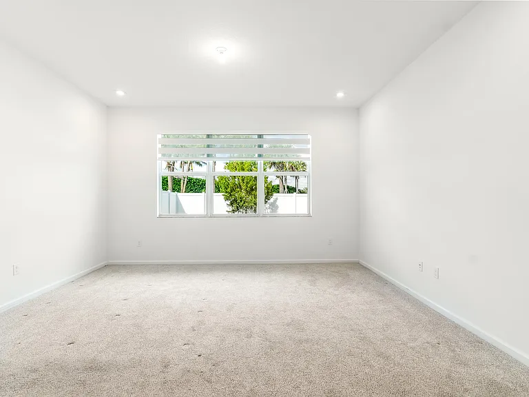 10638 SW Hensley St — Photo 24