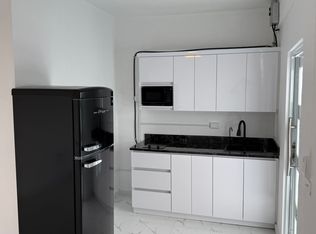 33 Calle, Bayamon, PR 00956