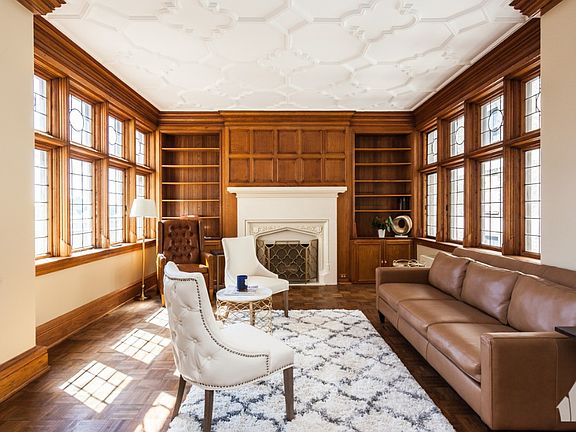 2nd image of 3314 3314 N Lake Shore Dr #5CB