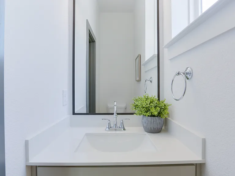 2805 Weisenberger St #503 — Photo 10
