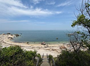 1435 Rocky Point Rd, East Marion, NY 11939