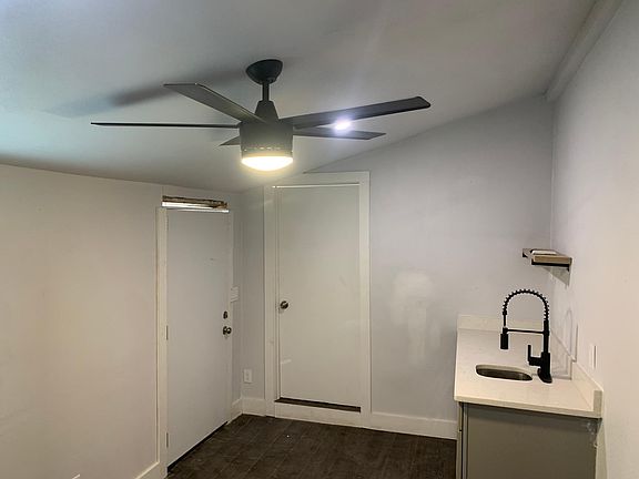 4th image of 126 Gravel St