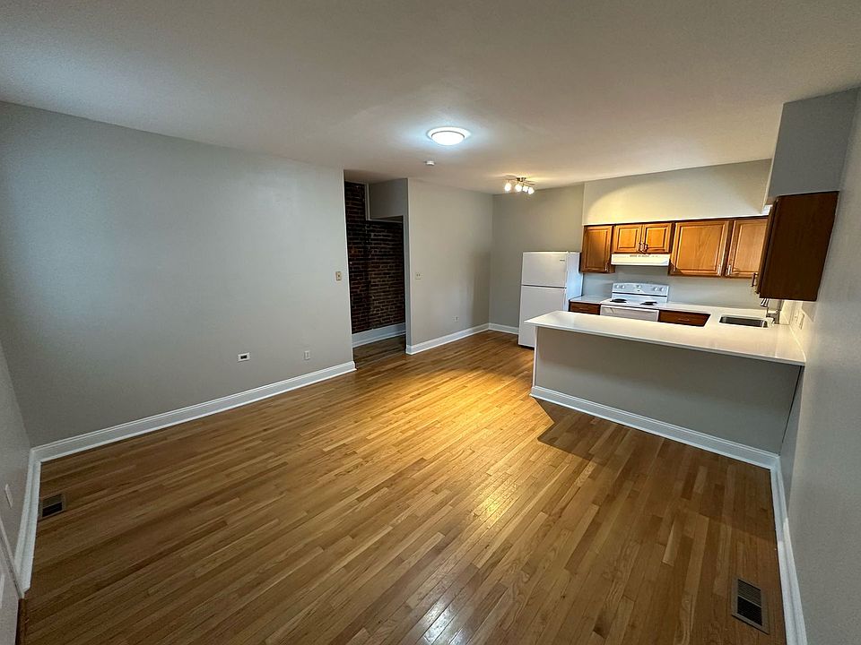 1st image of 4250-52 Castleman Ave #4250