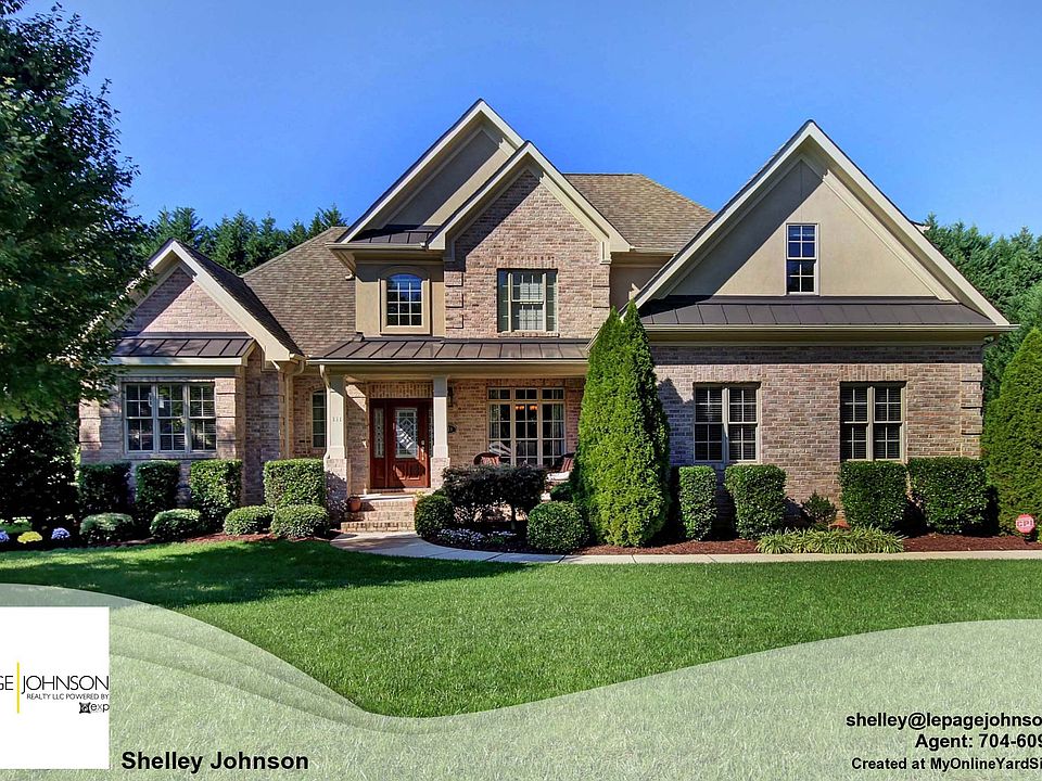 1st image of 111 Pin Oak Ln