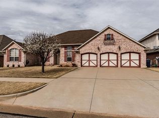 9305 SW 25th St, Oklahoma City, OK 73128