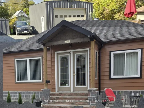 731 Knox Ave, Hamilton, ON L8H 6K7